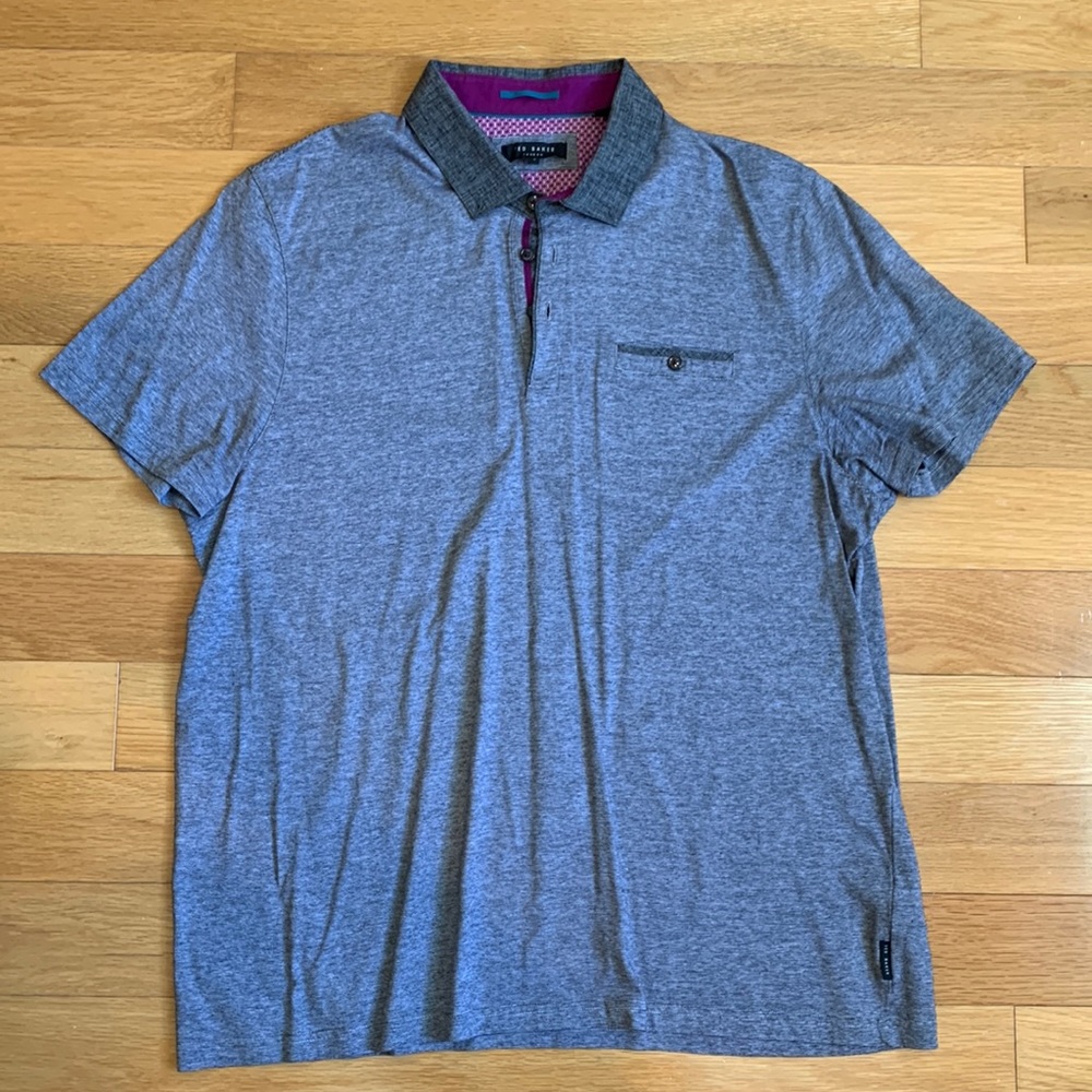 Ted Baker Men’s: gray, short sleeve polo size 7 (XL)